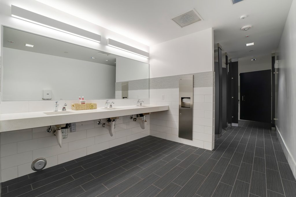 Interior of 3500 Willow Lane property