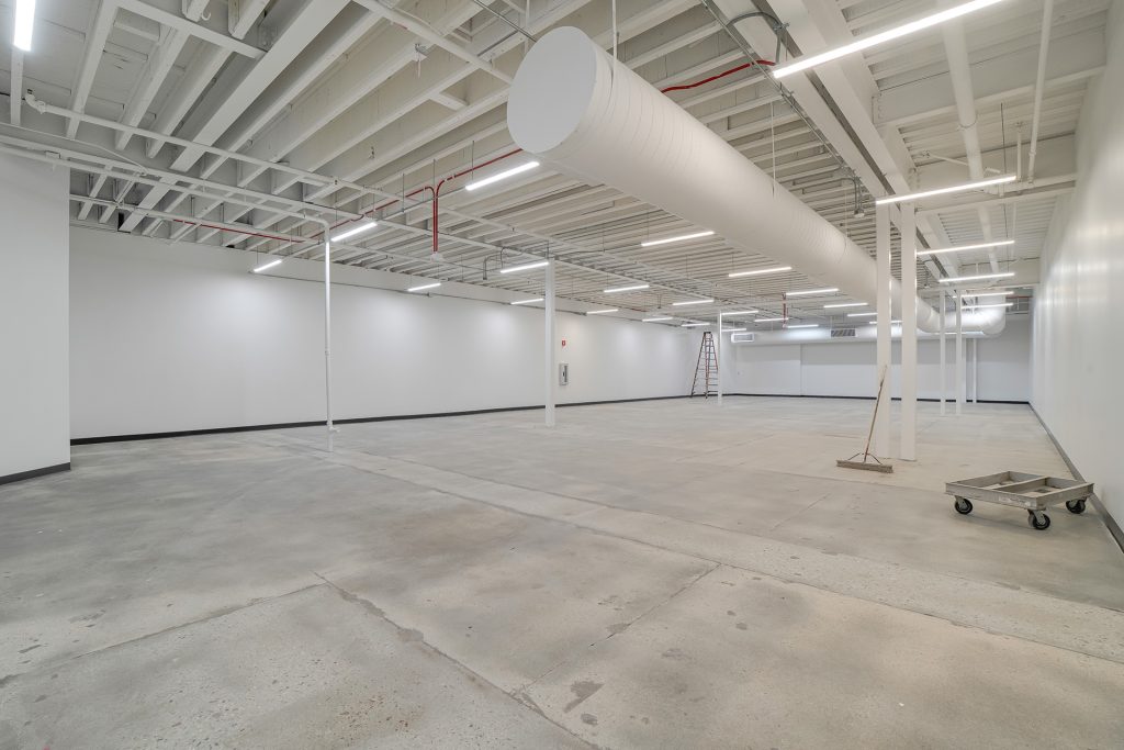 Interior of 3500 Willow Lane property