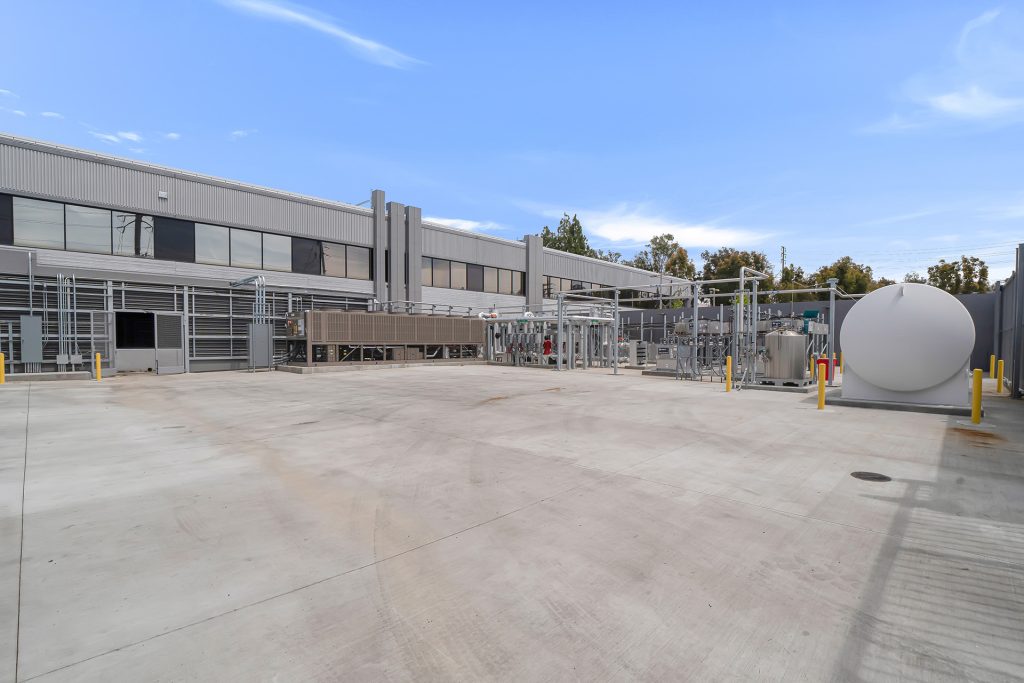 Exterior of the 3500 Willow Lane property